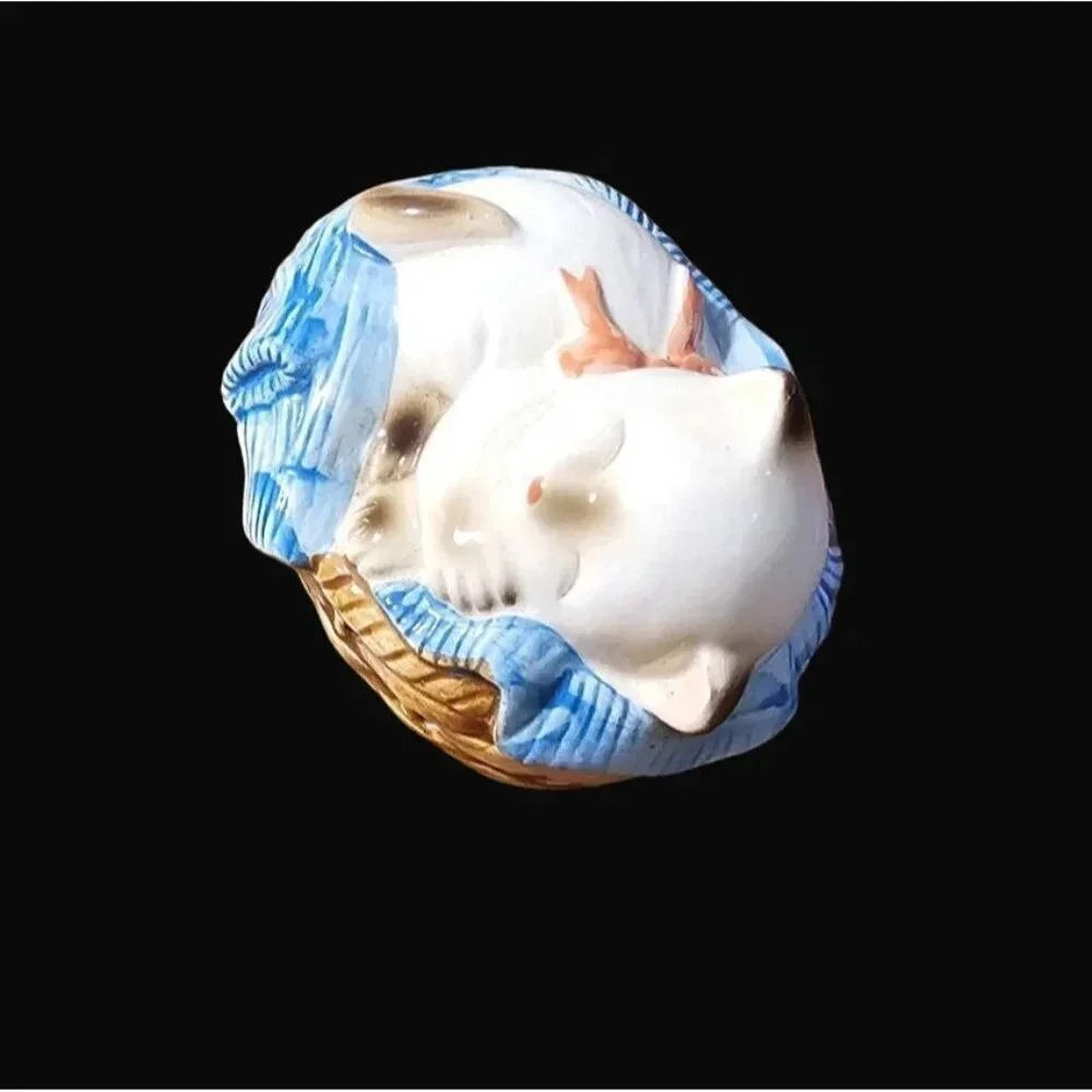 Vtg 1983 AVON Ceramic Potpourri Pomander Sleeping Kitten In Basket Made in Japan - Picture 6 of 13
